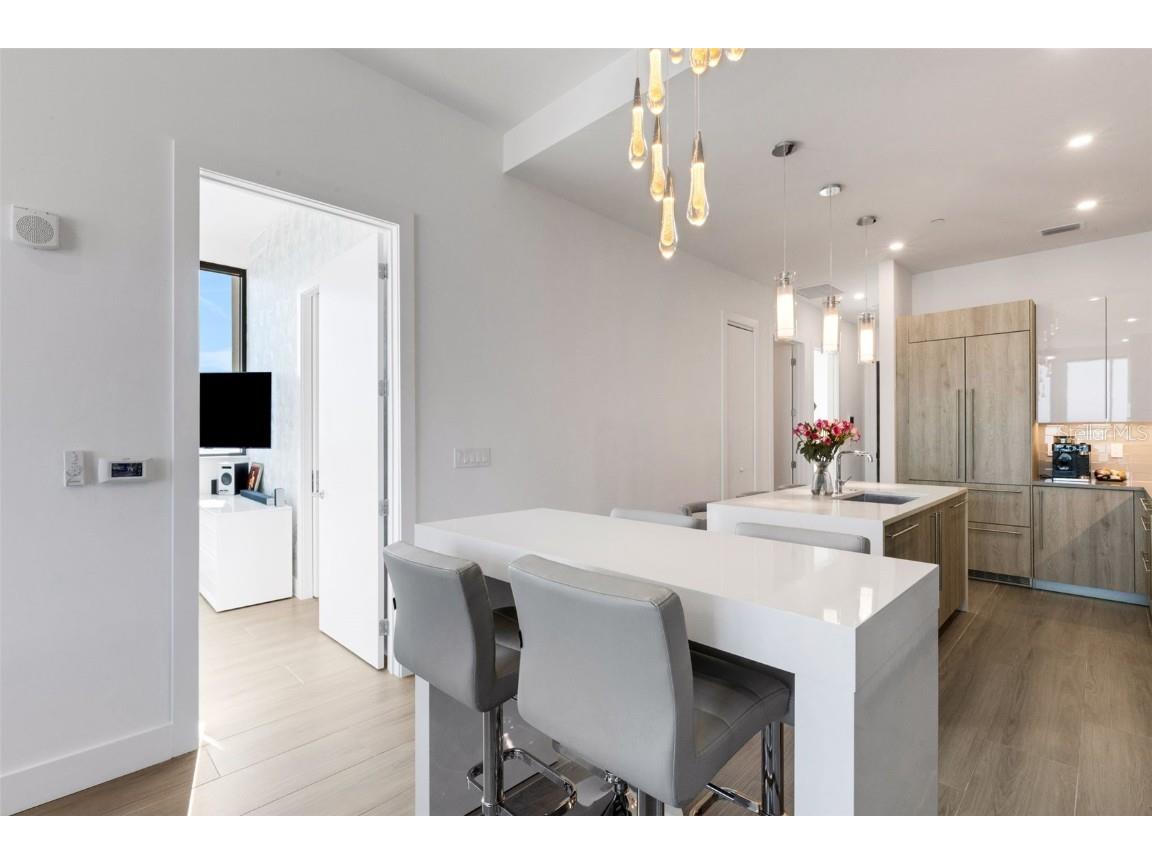 33 S Palm Avenue #1503 Sarasota FL 34236 A4674241 image12