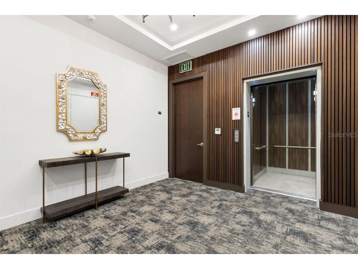 33 S Palm Avenue #1503 Sarasota FL 34236 A4674241 image2