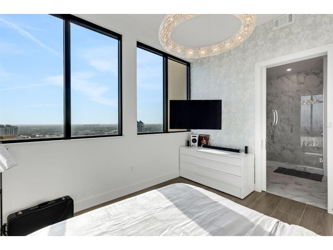 33 S Palm Avenue #1503 Sarasota FL 34236 A4674241 image24