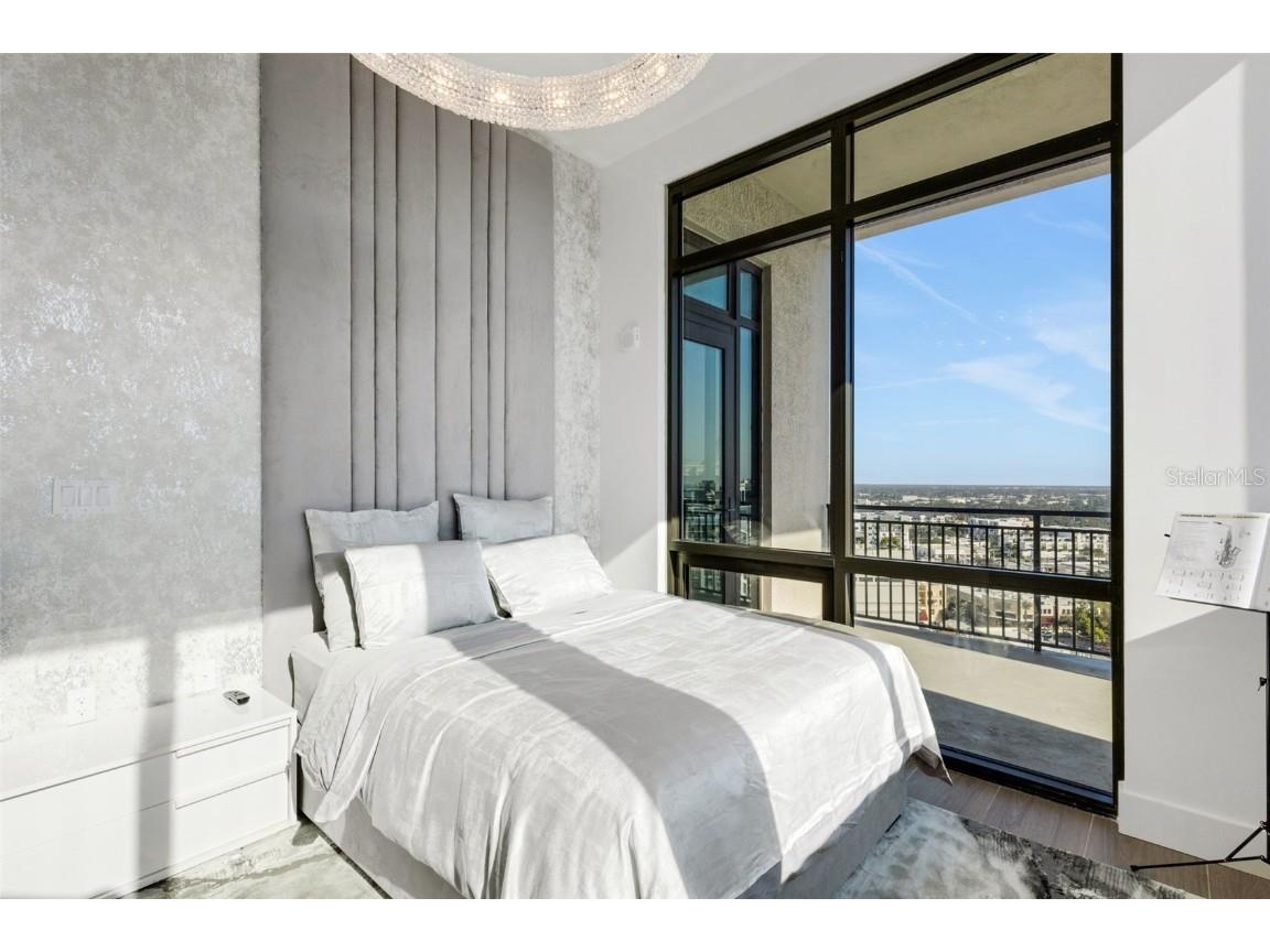 33 S Palm Avenue #1503 Sarasota FL 34236 A4674241 image25