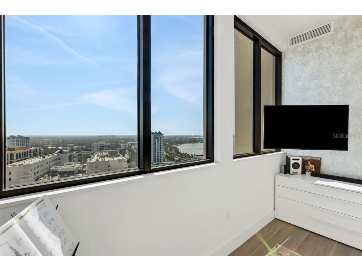 33 S Palm Avenue #1503 Sarasota FL 34236 A4674241 image26