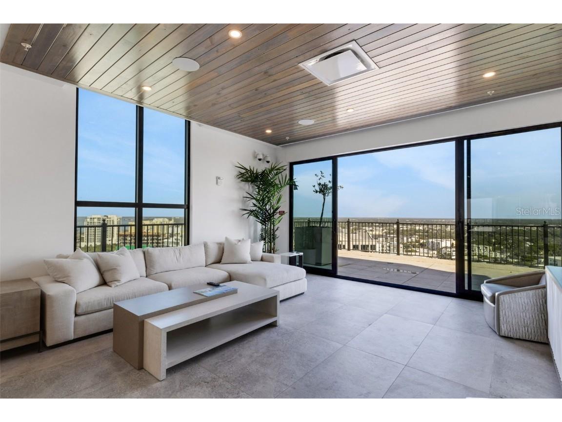 33 S Palm Avenue #1503 Sarasota FL 34236 A4674241 image46