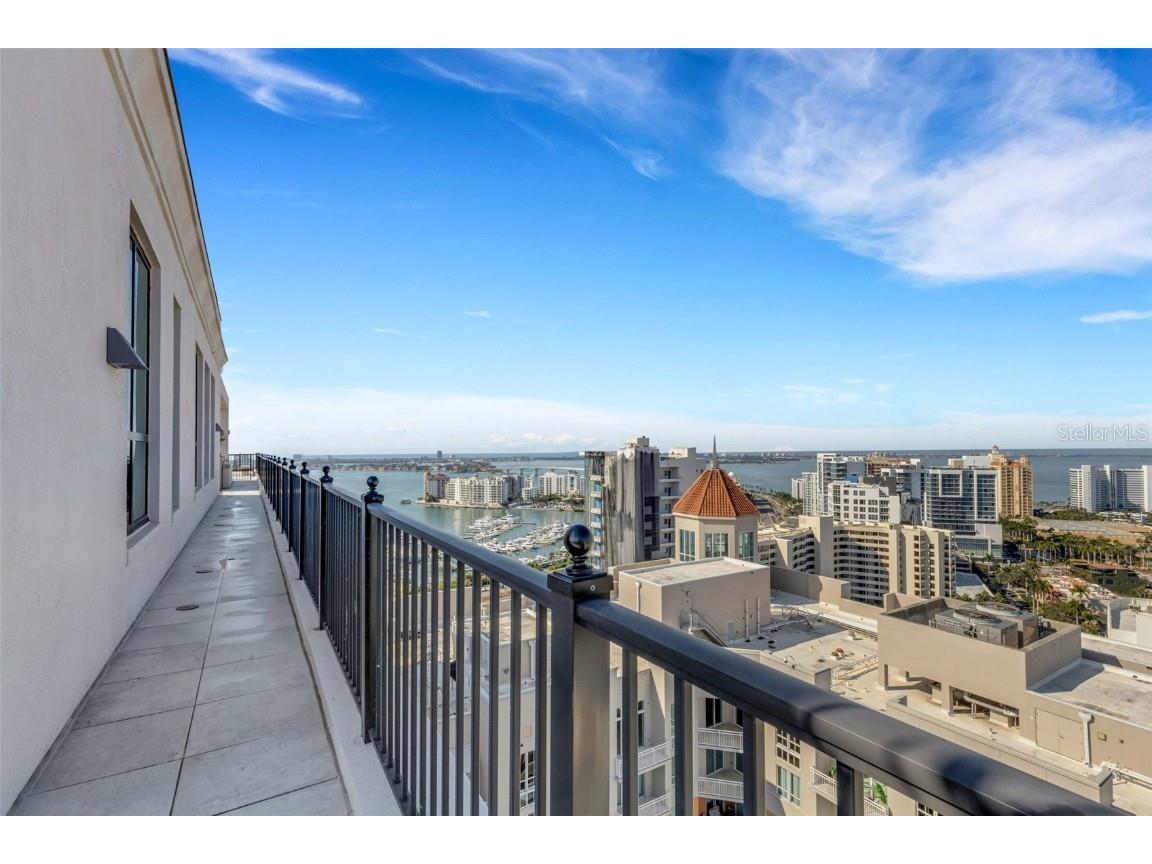 33 S Palm Avenue #1503 Sarasota FL 34236 A4674241 image47