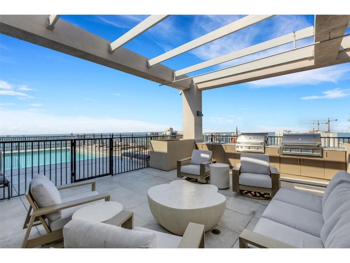 33 S Palm Avenue #1503 Sarasota FL 34236 A4674241 image48