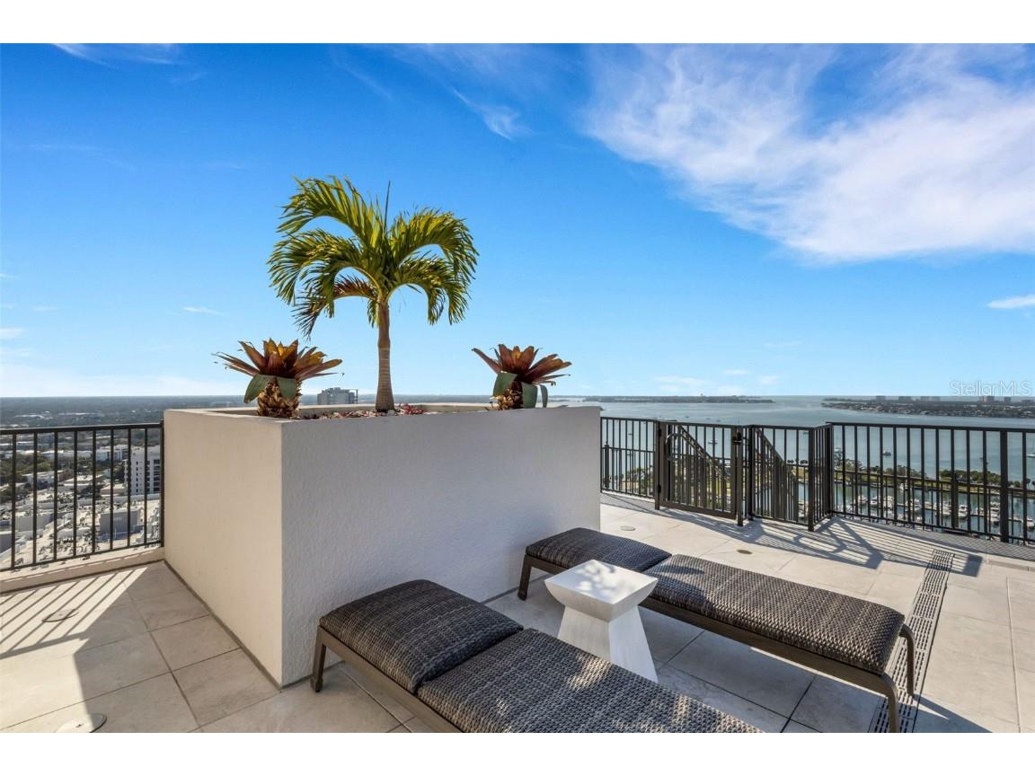 33 S Palm Avenue #1503 Sarasota FL 34236 A4674241 image51