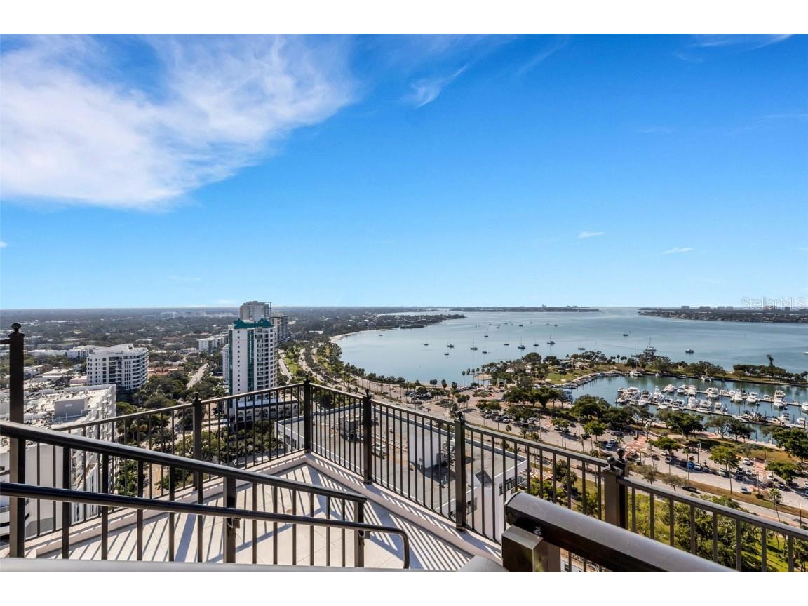 33 S Palm Avenue #1503 Sarasota FL 34236 A4674241 image52