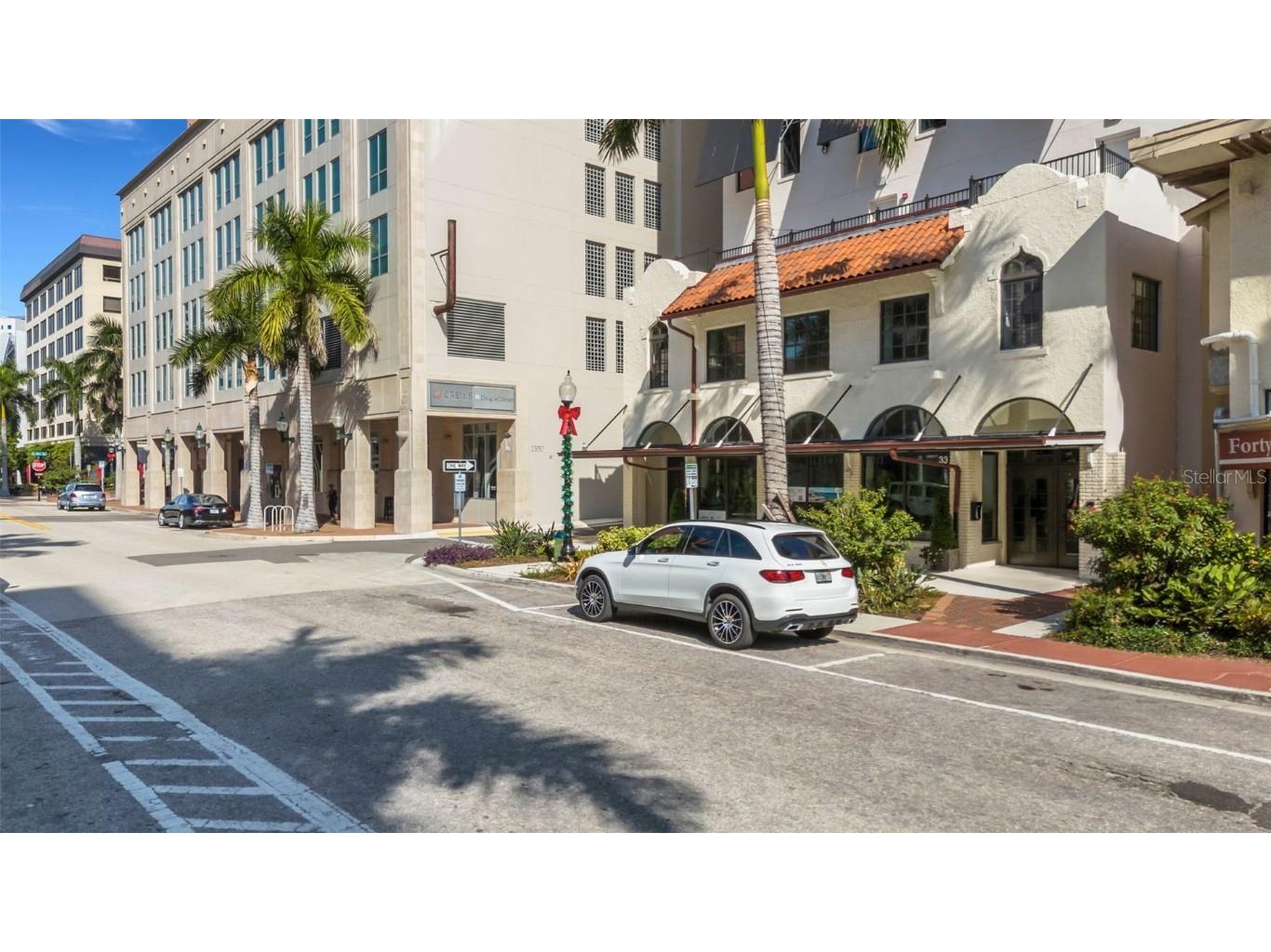 33 S Palm Avenue #1503 Sarasota FL 34236 A4674241 image55