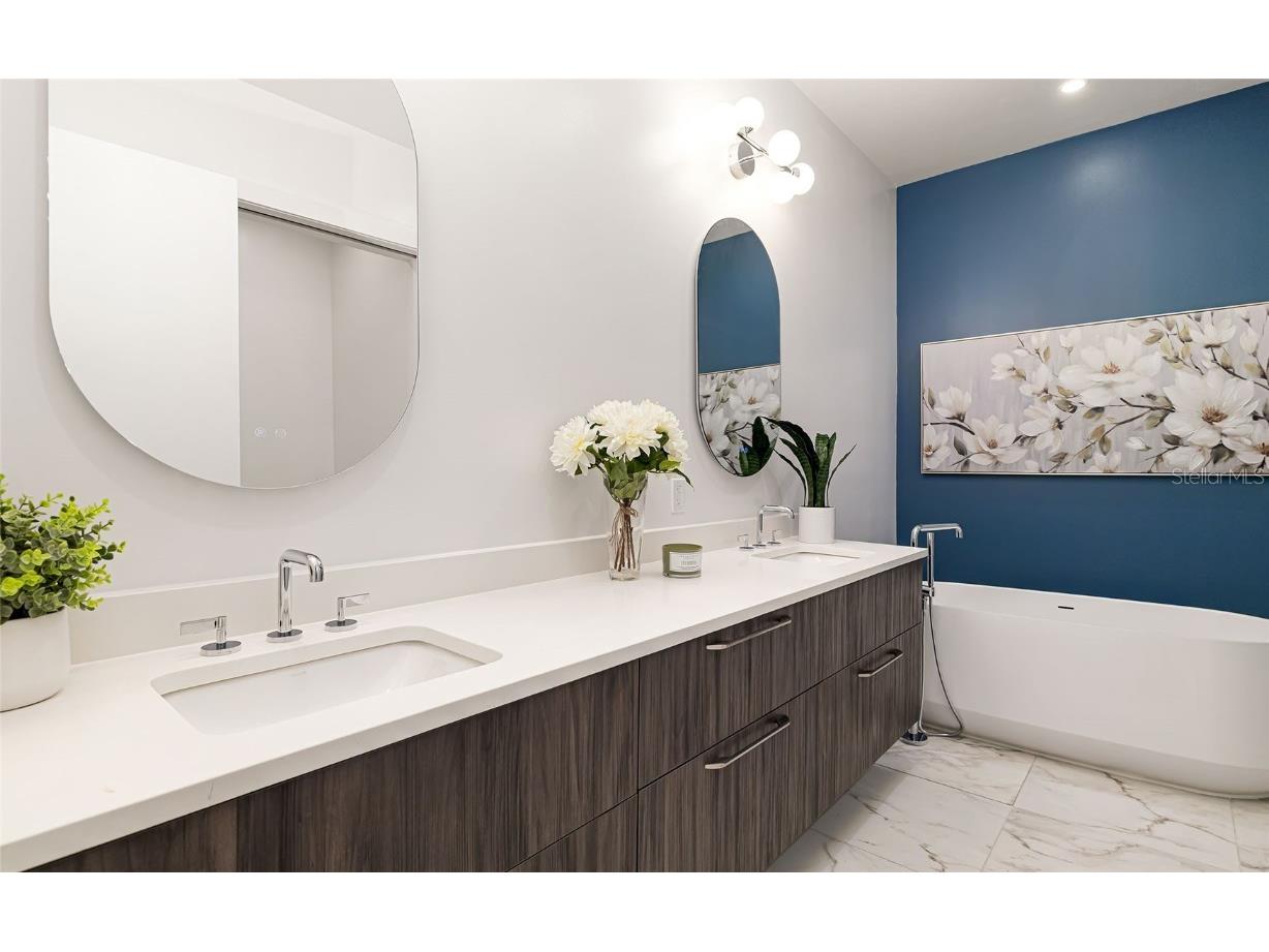 33 S Palm Avenue #1601 Sarasota FL 34236 A4659041 image29