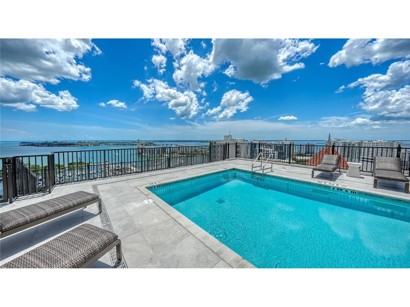 33 S Palm Avenue #1601 Sarasota FL 34236 A4659041 image48