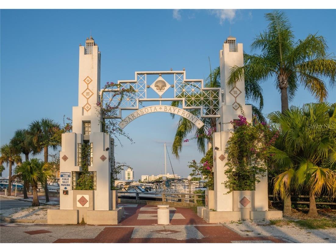 33 S Palm Avenue #1601 Sarasota FL 34236 A4659041 image57