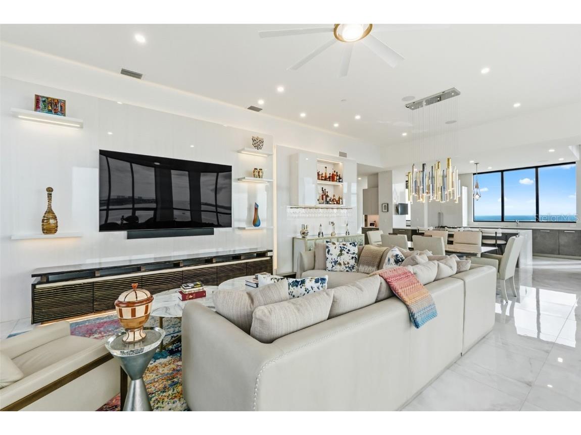 33 S Palm Avenue #1701 Sarasota FL 34236 - SARASOTA BAY/GULF OF MEXICO A4674550 image14