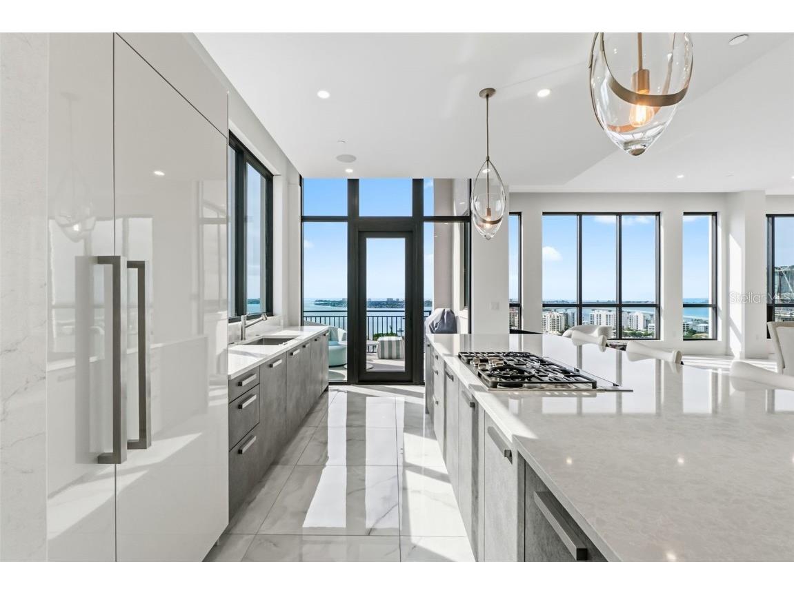 33 S Palm Avenue #1701 Sarasota FL 34236 - SARASOTA BAY/GULF OF MEXICO A4674550 image23