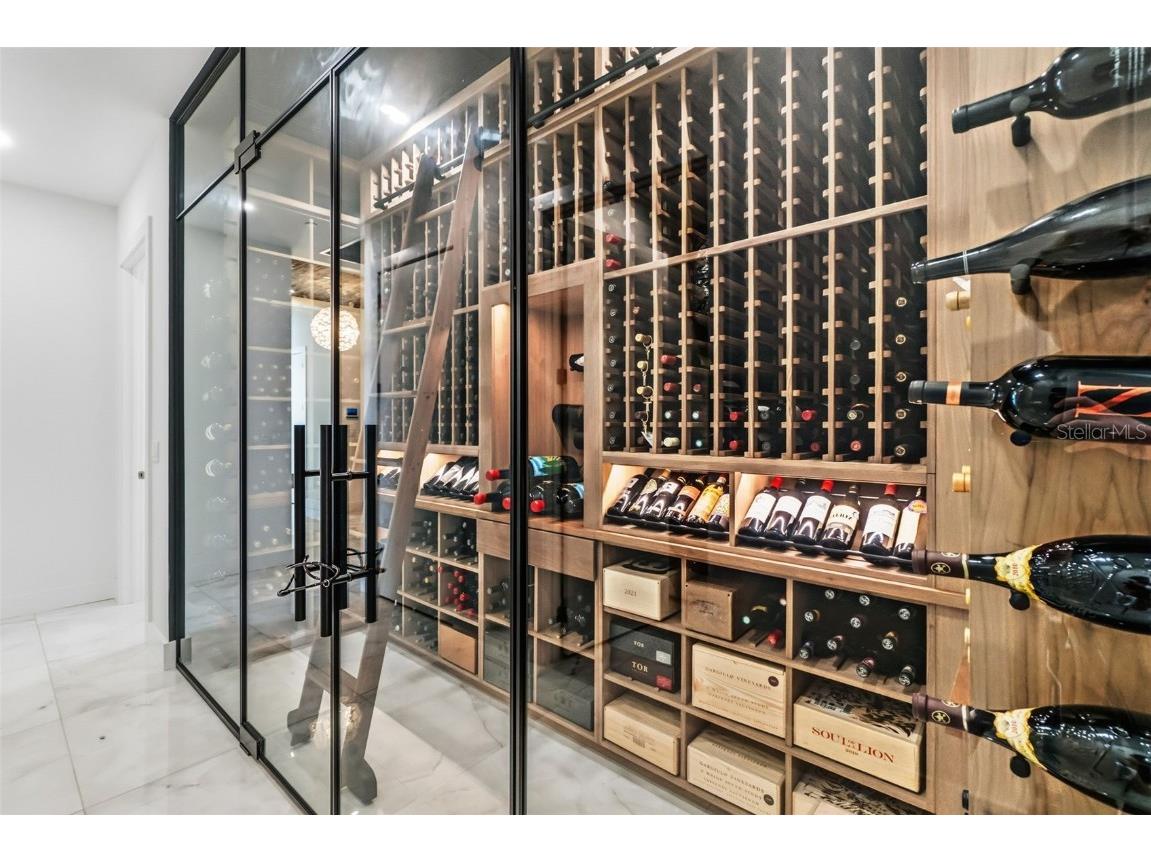 33 S Palm Avenue #1701 Sarasota FL 34236 - SARASOTA BAY/GULF OF MEXICO A4674550 image35