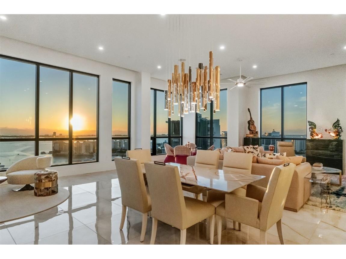 33 S Palm Avenue #1701 Sarasota FL 34236 - SARASOTA BAY/GULF OF MEXICO A4674550 image4