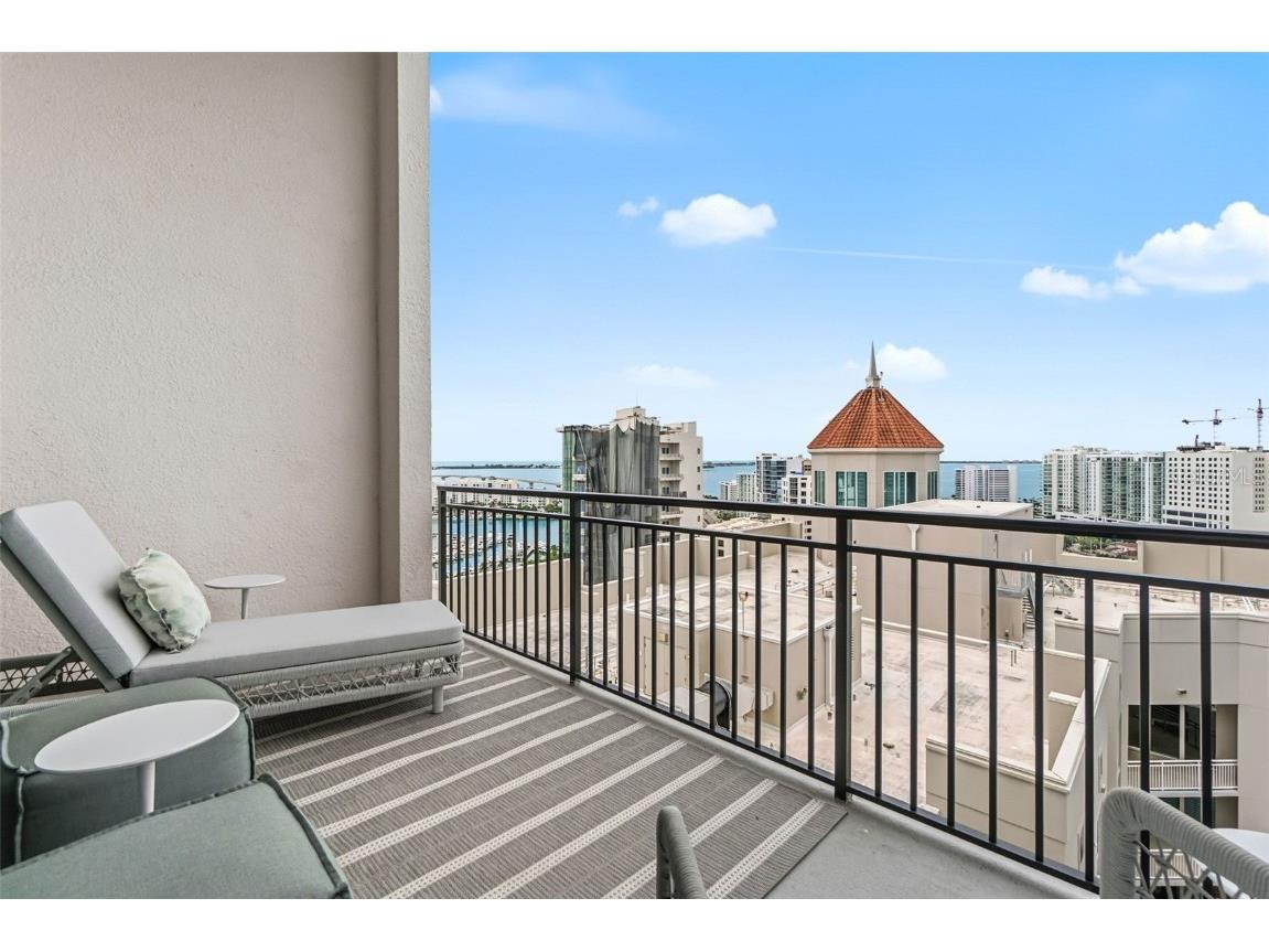 33 S Palm Avenue #1701 Sarasota FL 34236 - SARASOTA BAY/GULF OF MEXICO A4674550 image47