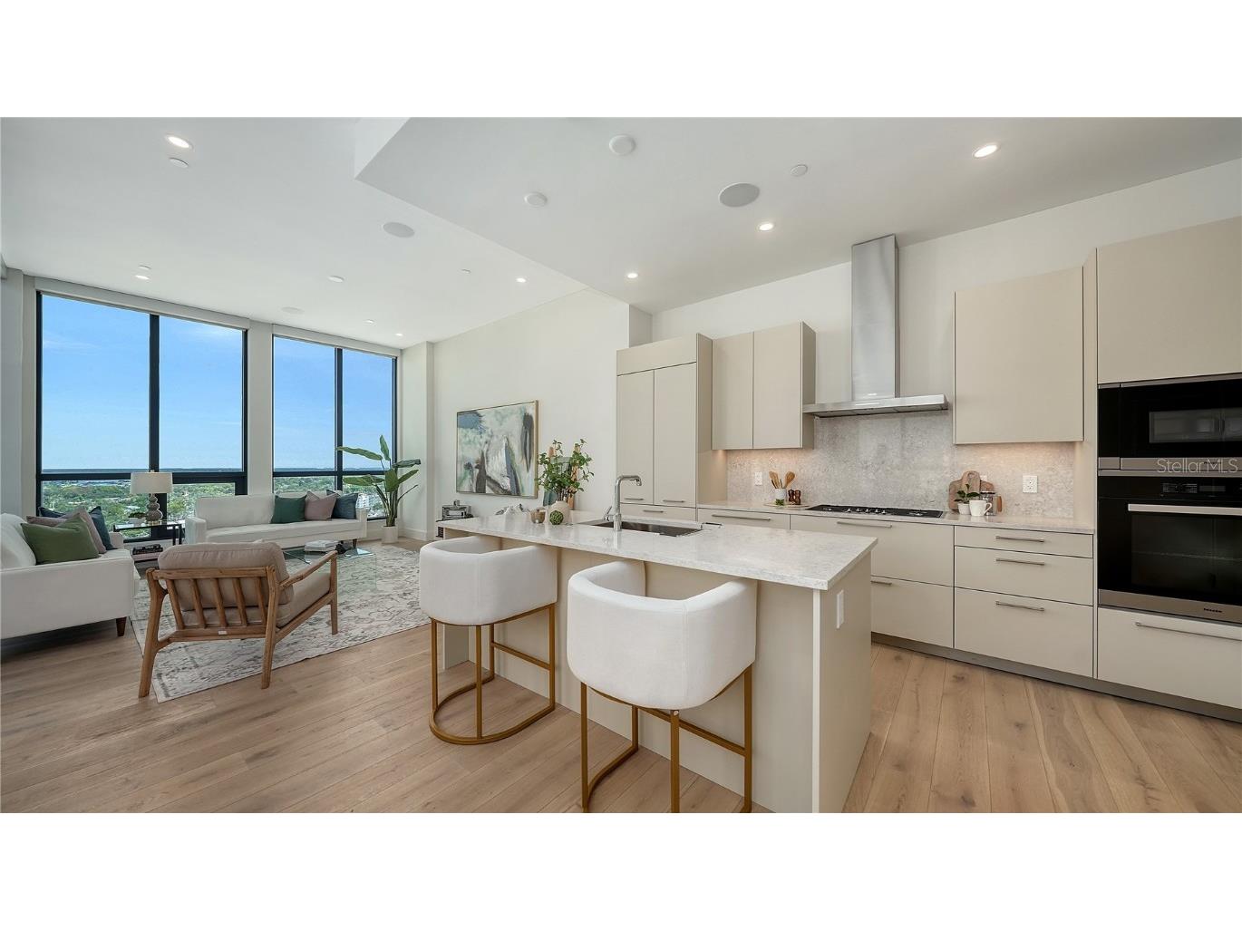 33 S Palm Avenue #1702 Sarasota FL 34236 - SARASOTA BAY A4669307 image4