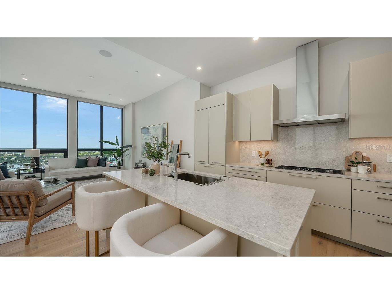 33 S Palm Avenue #1702 Sarasota FL 34236 - SARASOTA BAY A4669307 image5