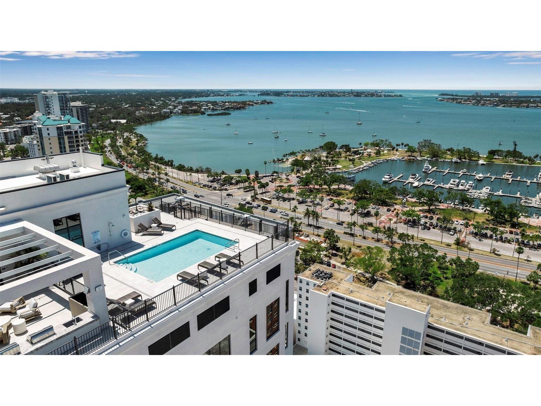 33 S Palm Avenue #701 Sarasota FL 34236 A4666950 image1