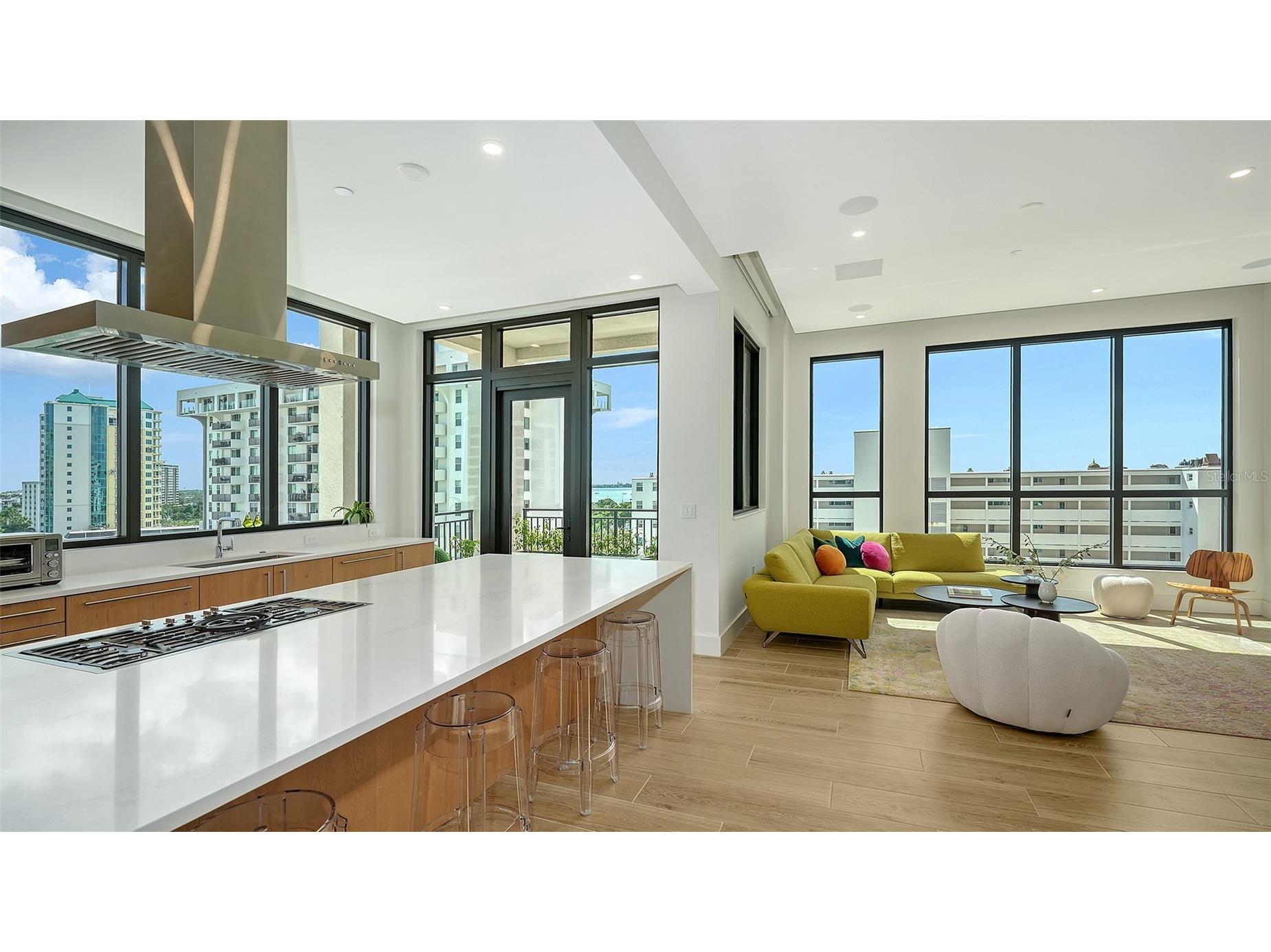 33 S Palm Avenue #701 Sarasota FL 34236 A4666950 image15