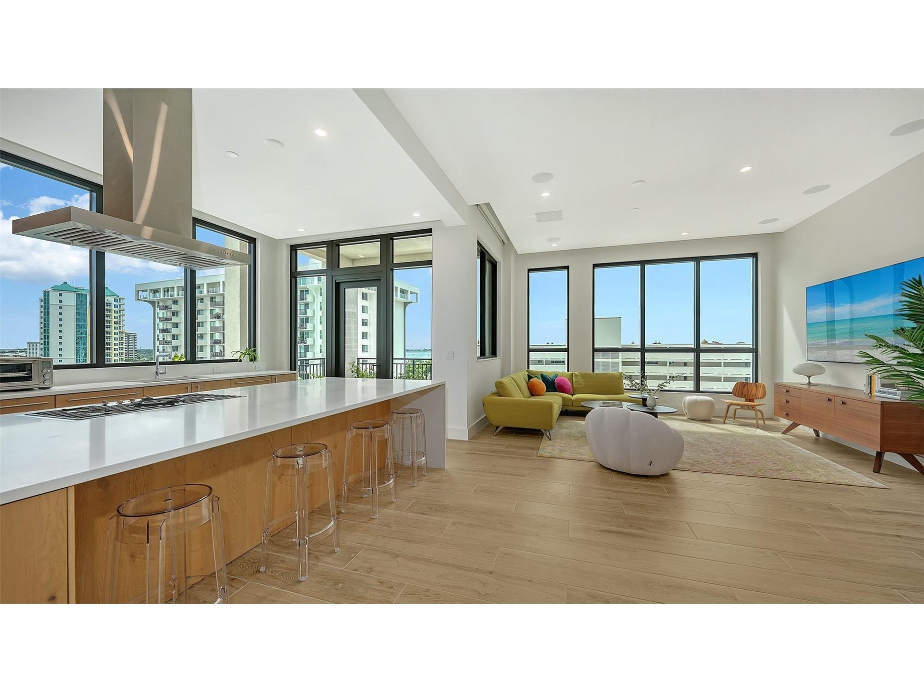 33 S Palm Avenue #701 Sarasota FL 34236 A4666950 image18