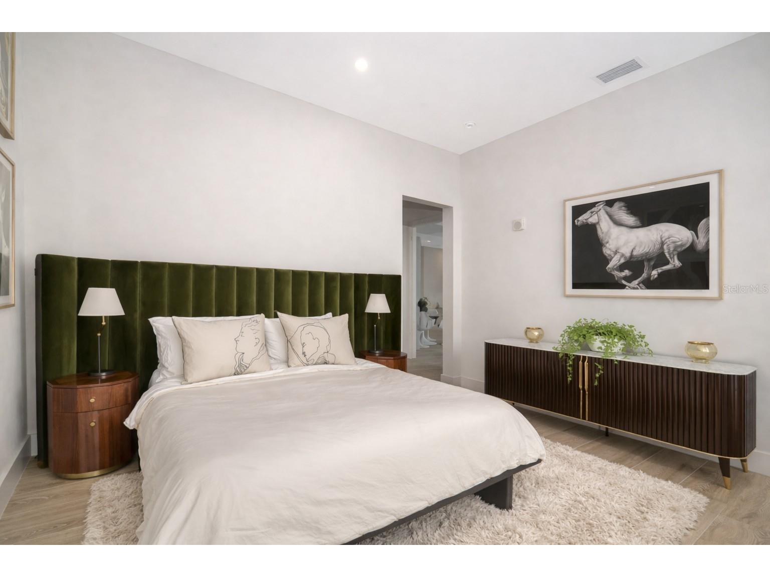 33 S Palm Avenue #701 Sarasota FL 34236 A4666950 image25