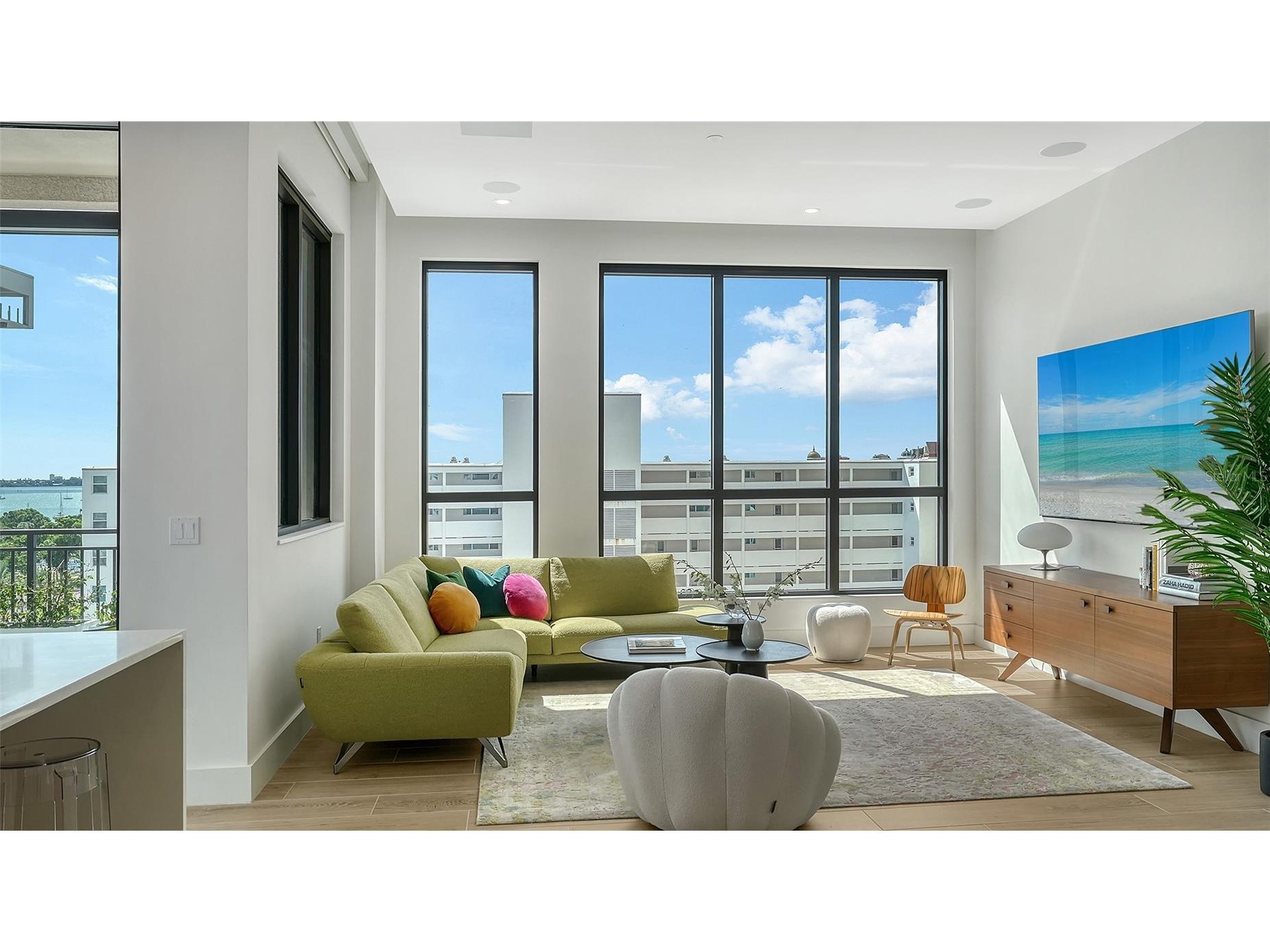 33 S Palm Avenue #701 Sarasota FL 34236 A4666950 image8