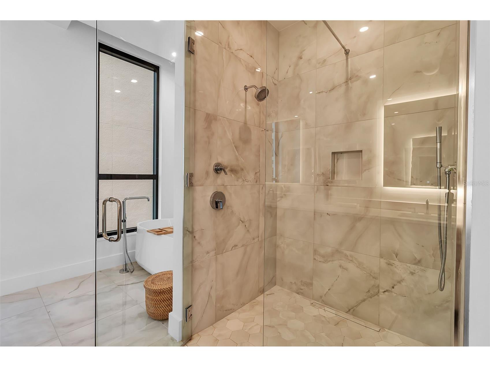 33 S Palm Avenue #701 Sarasota FL 34236 A4692948 image21