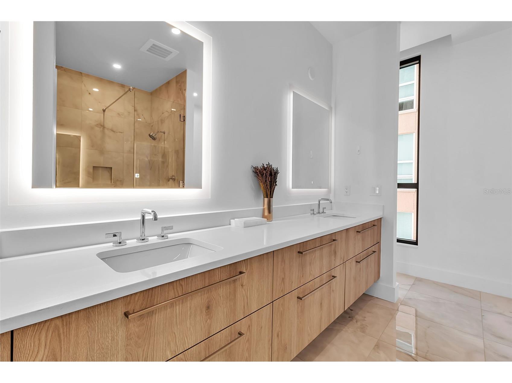 33 S Palm Avenue #701 Sarasota FL 34236 A4692948 image23