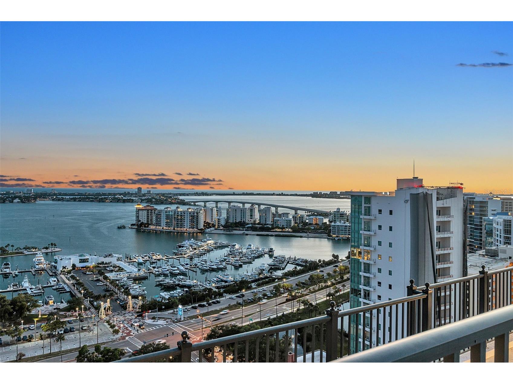33 S Palm Avenue #701 Sarasota FL 34236 A4692948 image47