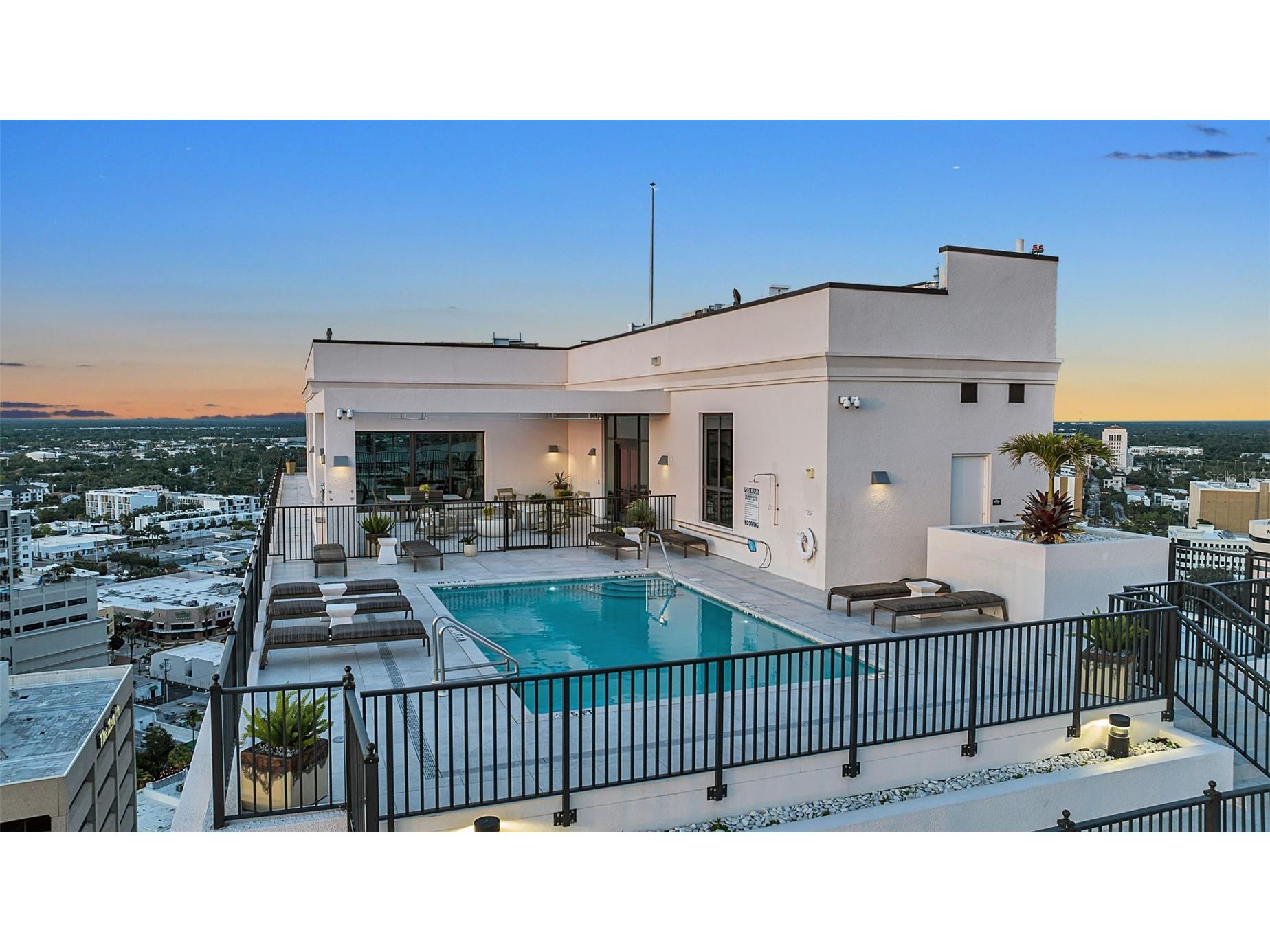 33 S Palm Avenue #701 Sarasota FL 34236 A4692948 image48