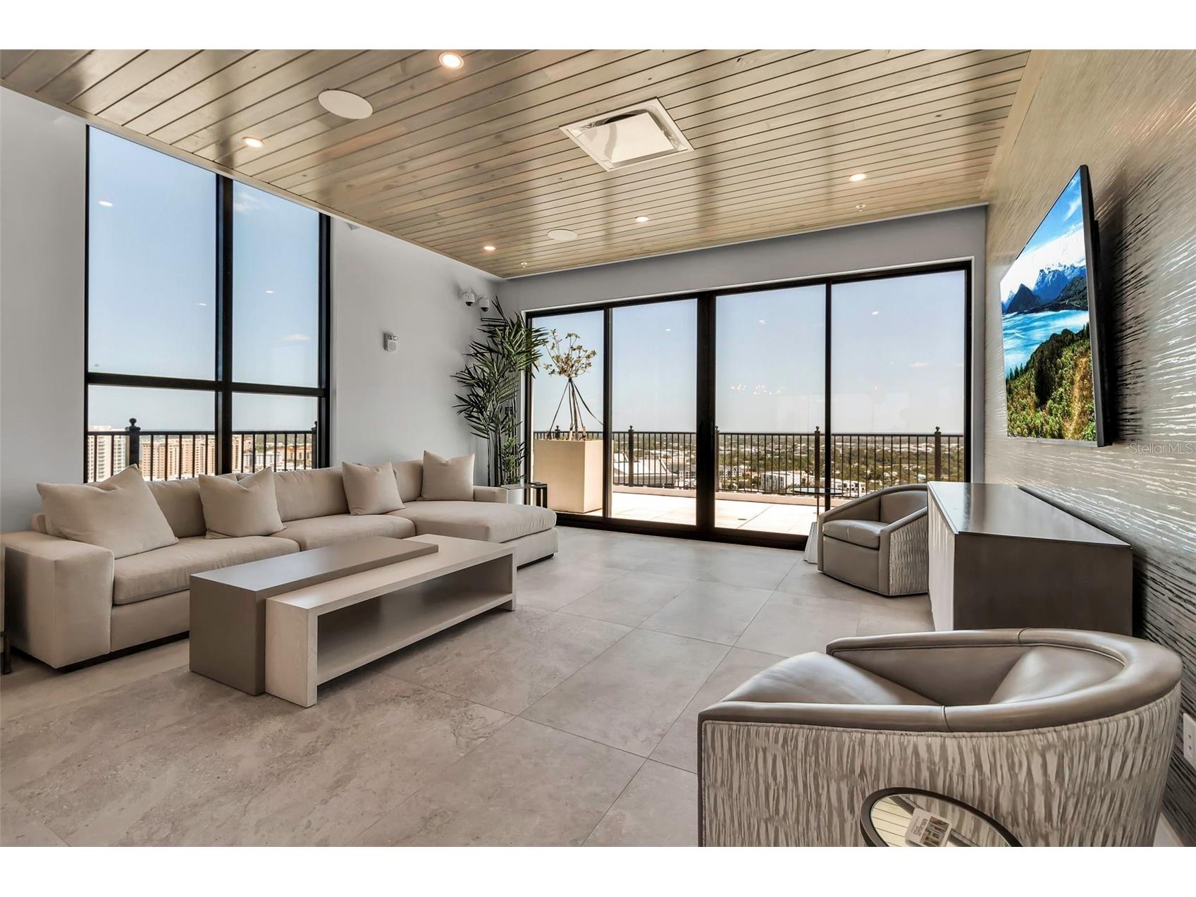33 S Palm Avenue #701 Sarasota FL 34236 A4692948 image56