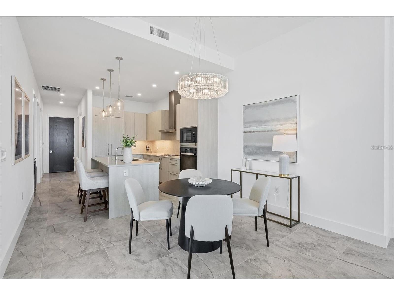 33 S Palm Avenue #704 Sarasota FL 34236 A4692169 image13