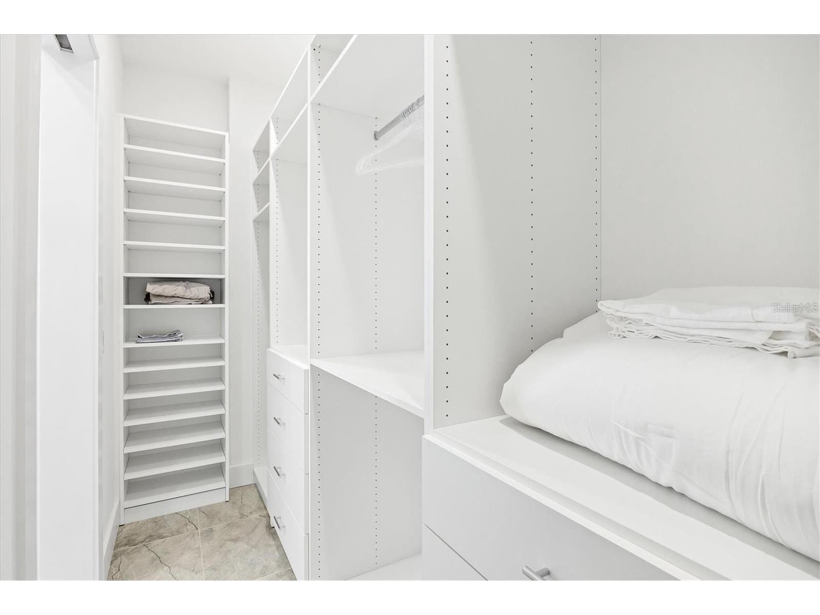 33 S Palm Avenue #704 Sarasota FL 34236 A4692169 image20