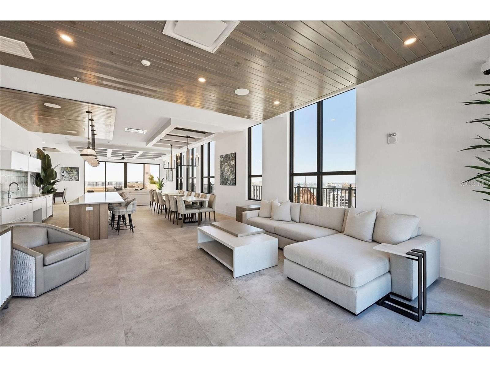 33 S Palm Avenue #704 Sarasota FL 34236 A4692169 image38