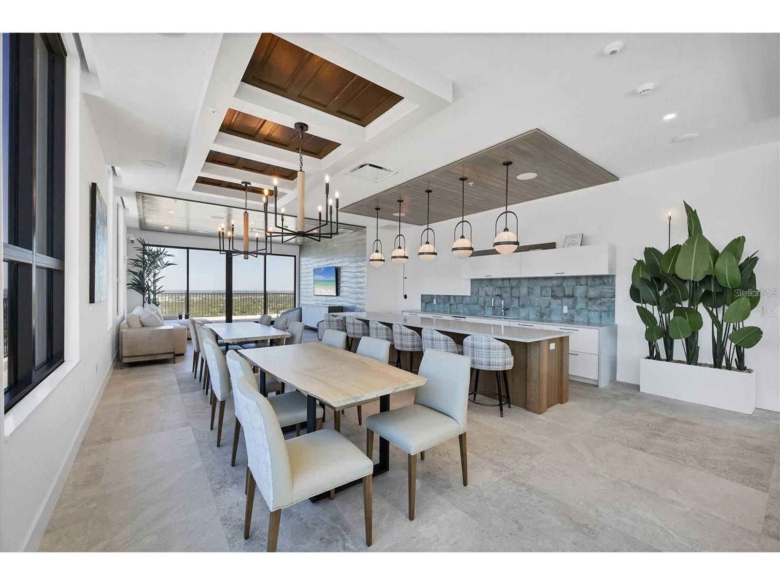 33 S Palm Avenue #704 Sarasota FL 34236 A4692169 image40
