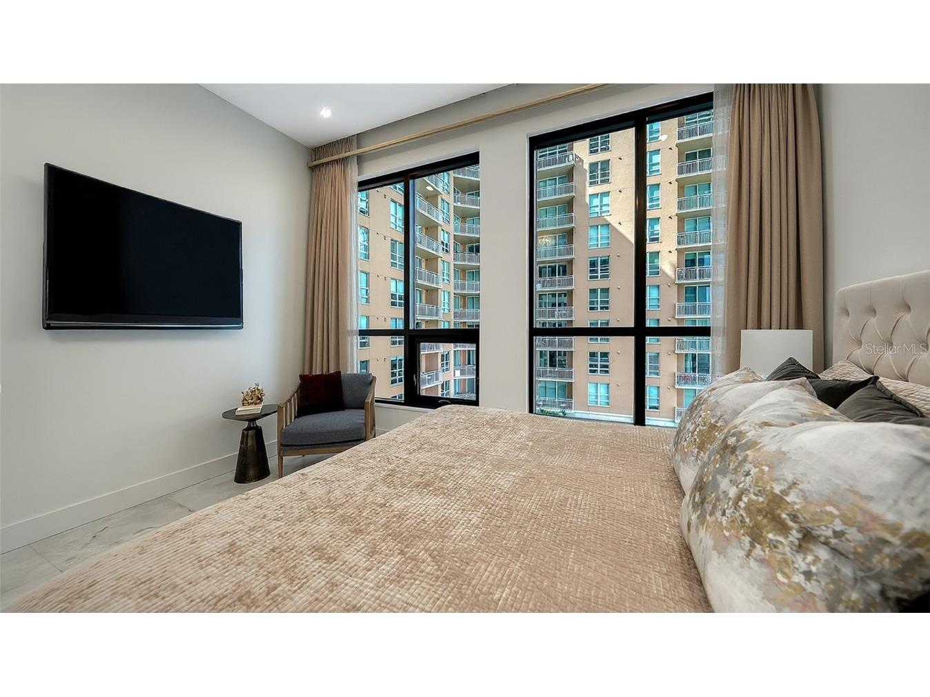 33 S Palm Avenue #803 Sarasota FL 34236 A4671344 image20