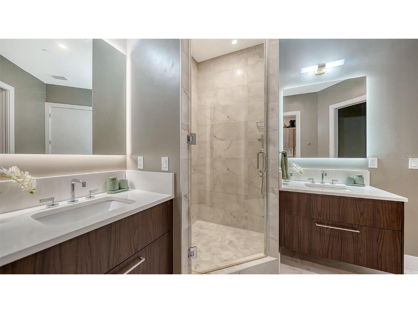 33 S Palm Avenue #803 Sarasota FL 34236 A4671344 image23