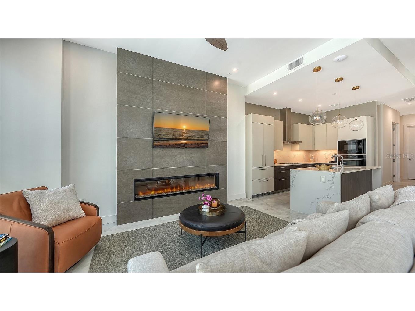 33 S Palm Avenue #803 Sarasota FL 34236 A4671344 image4