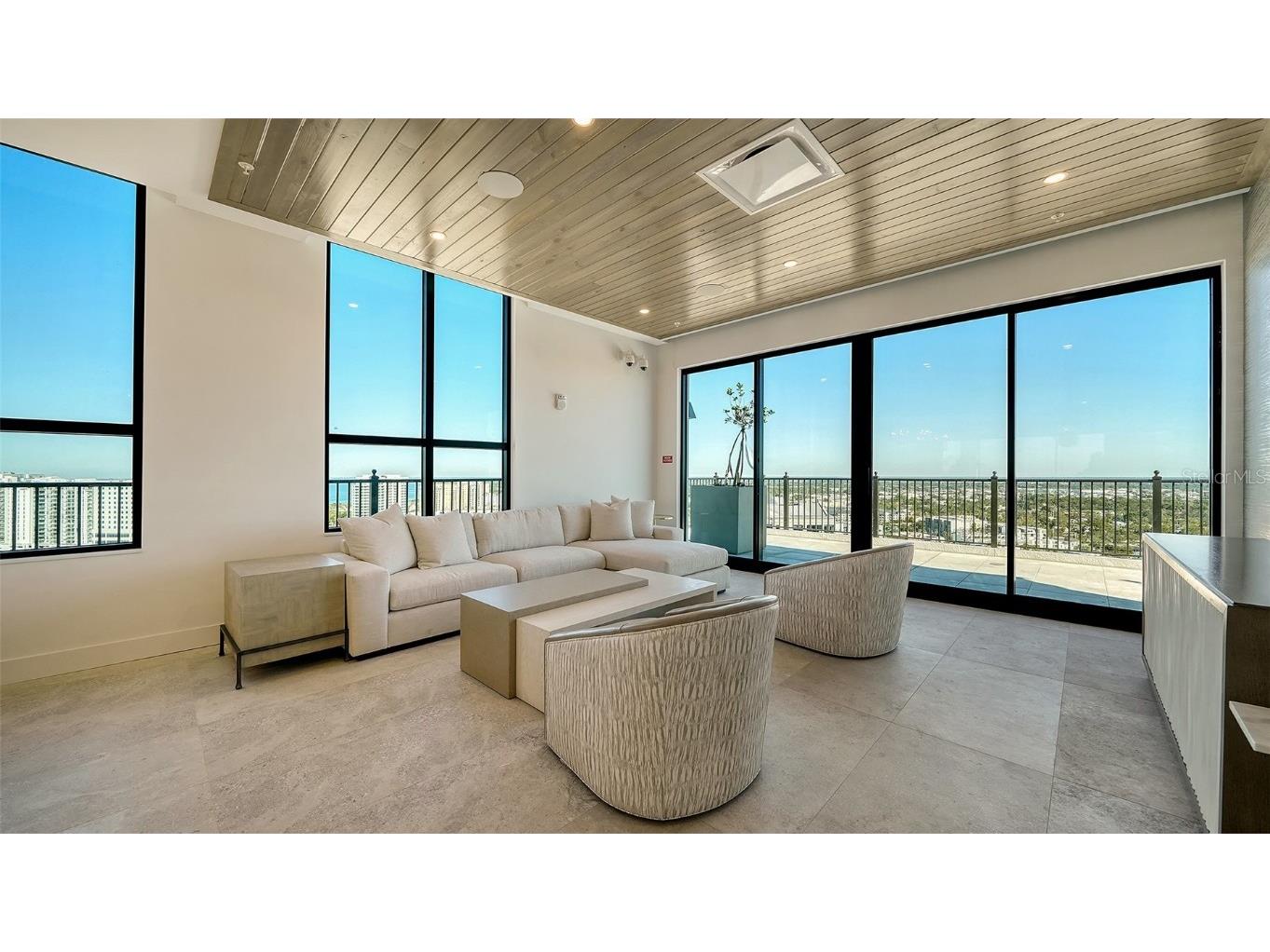 33 S Palm Avenue #803 Sarasota FL 34236 A4671344 image42