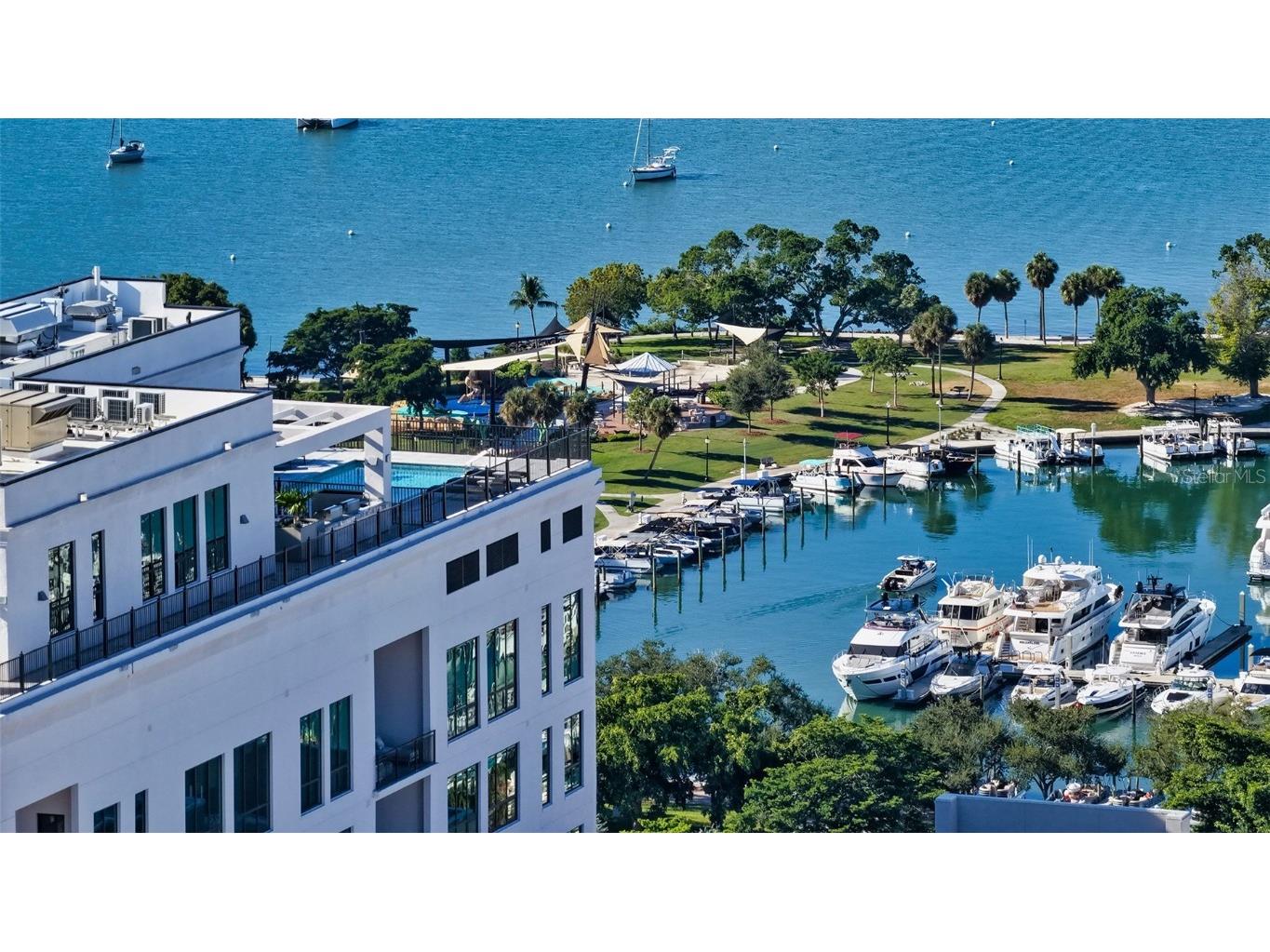 33 S Palm Avenue #803 Sarasota FL 34236 A4671344 image47