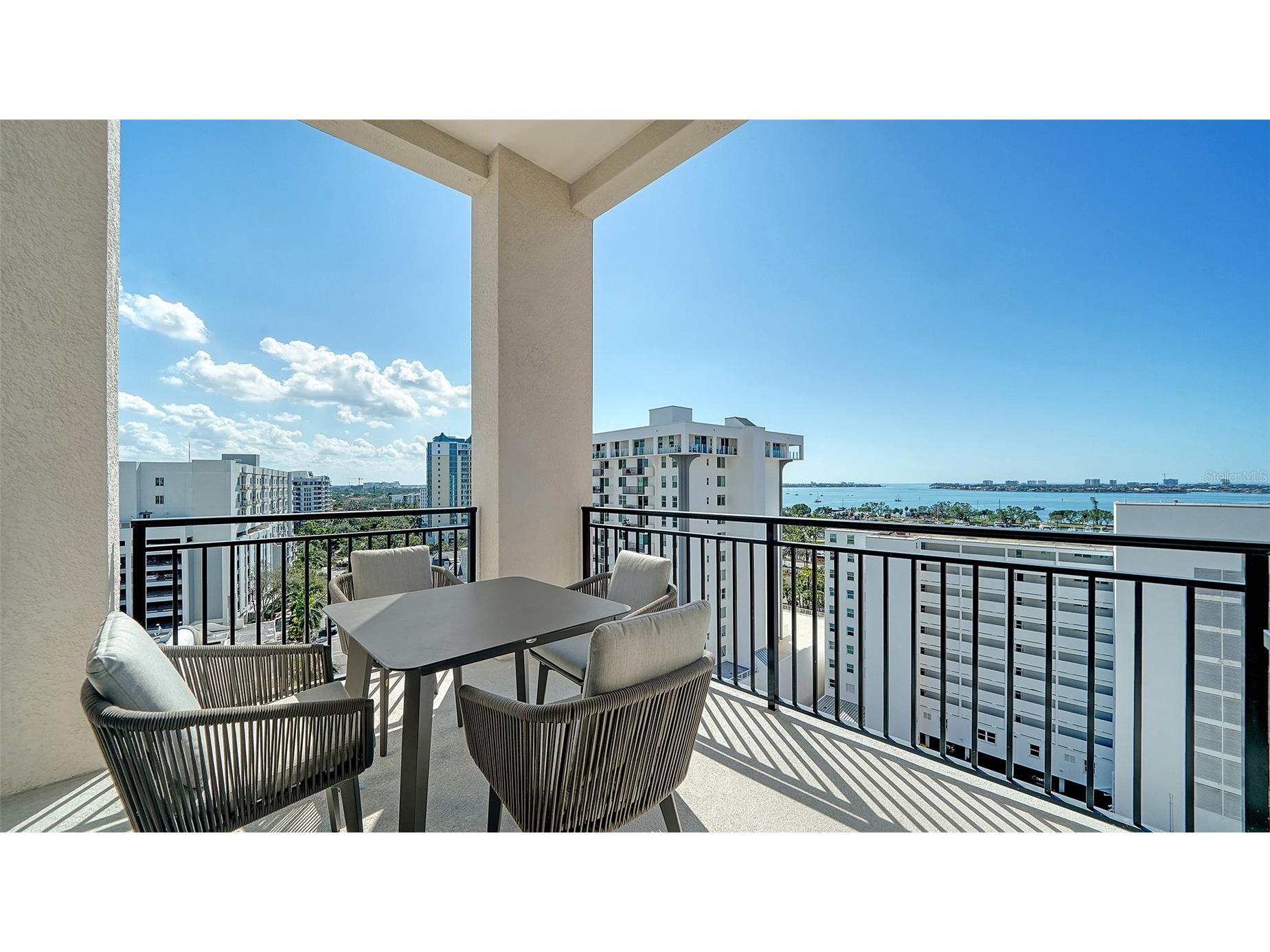 33 S Palm Avenue #901 Sarasota FL 34236 A4695811 image39