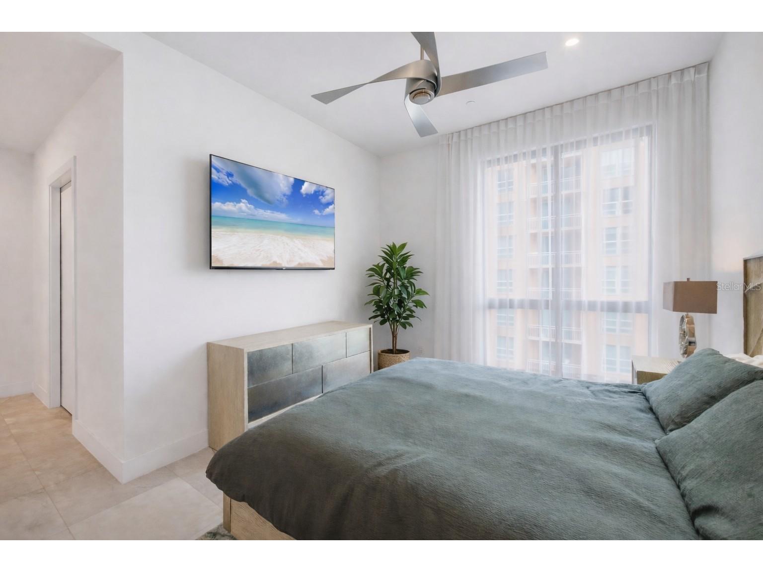 33 S Palm Avenue #902 Sarasota FL 34236 A4678251 image15