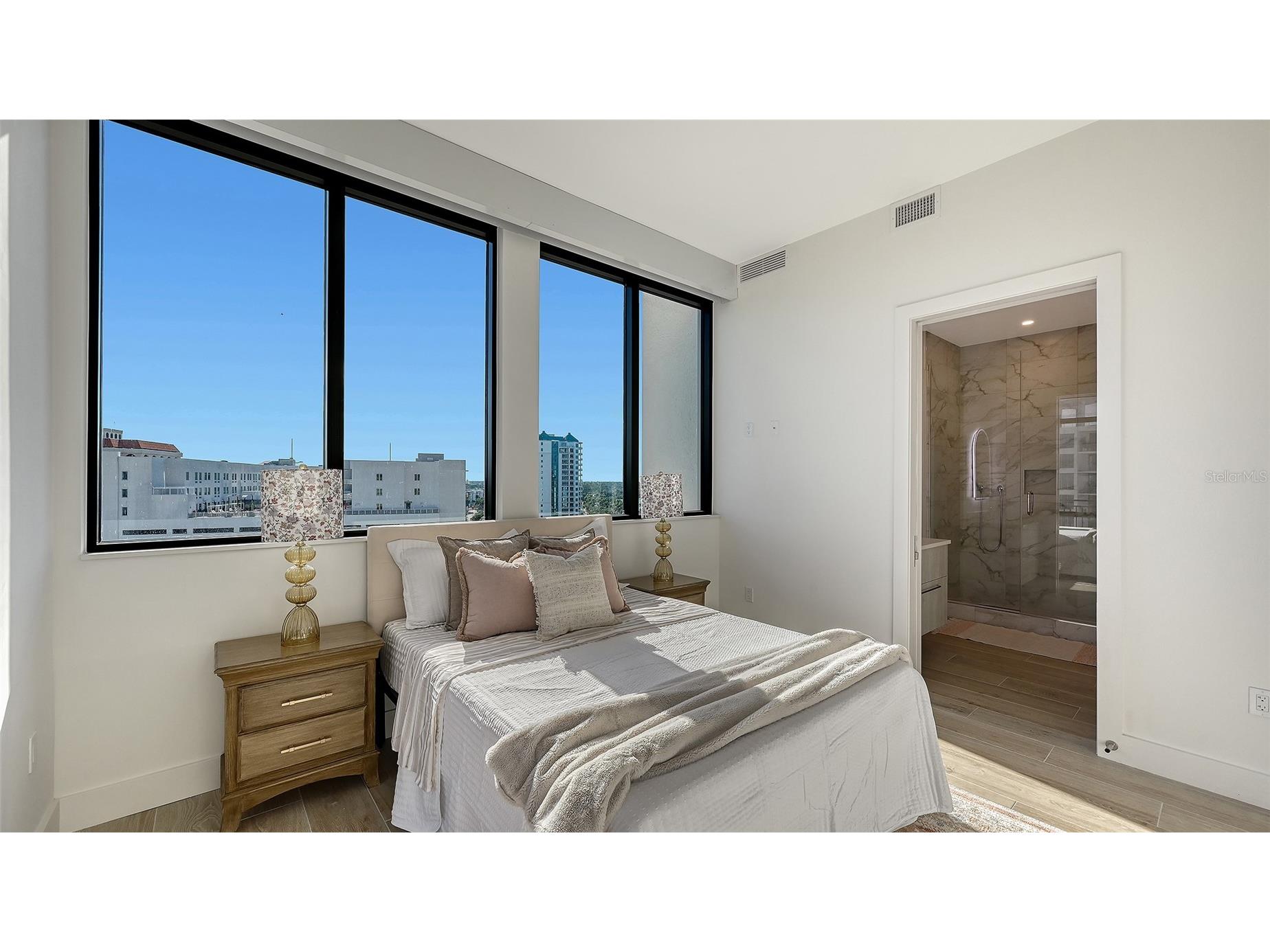 33 S Palm Avenue #904 Sarasota FL 34236 A4680271 image15