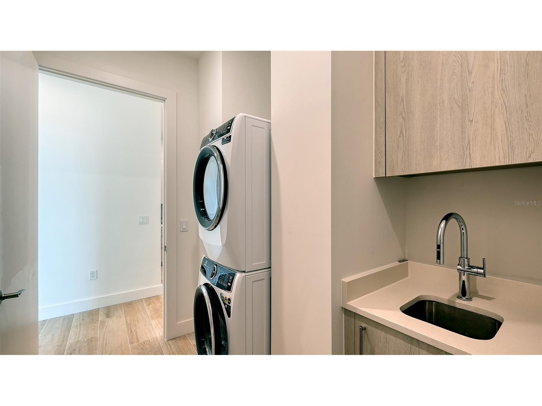 33 S Palm Avenue #904 Sarasota FL 34236 A4680271 image20