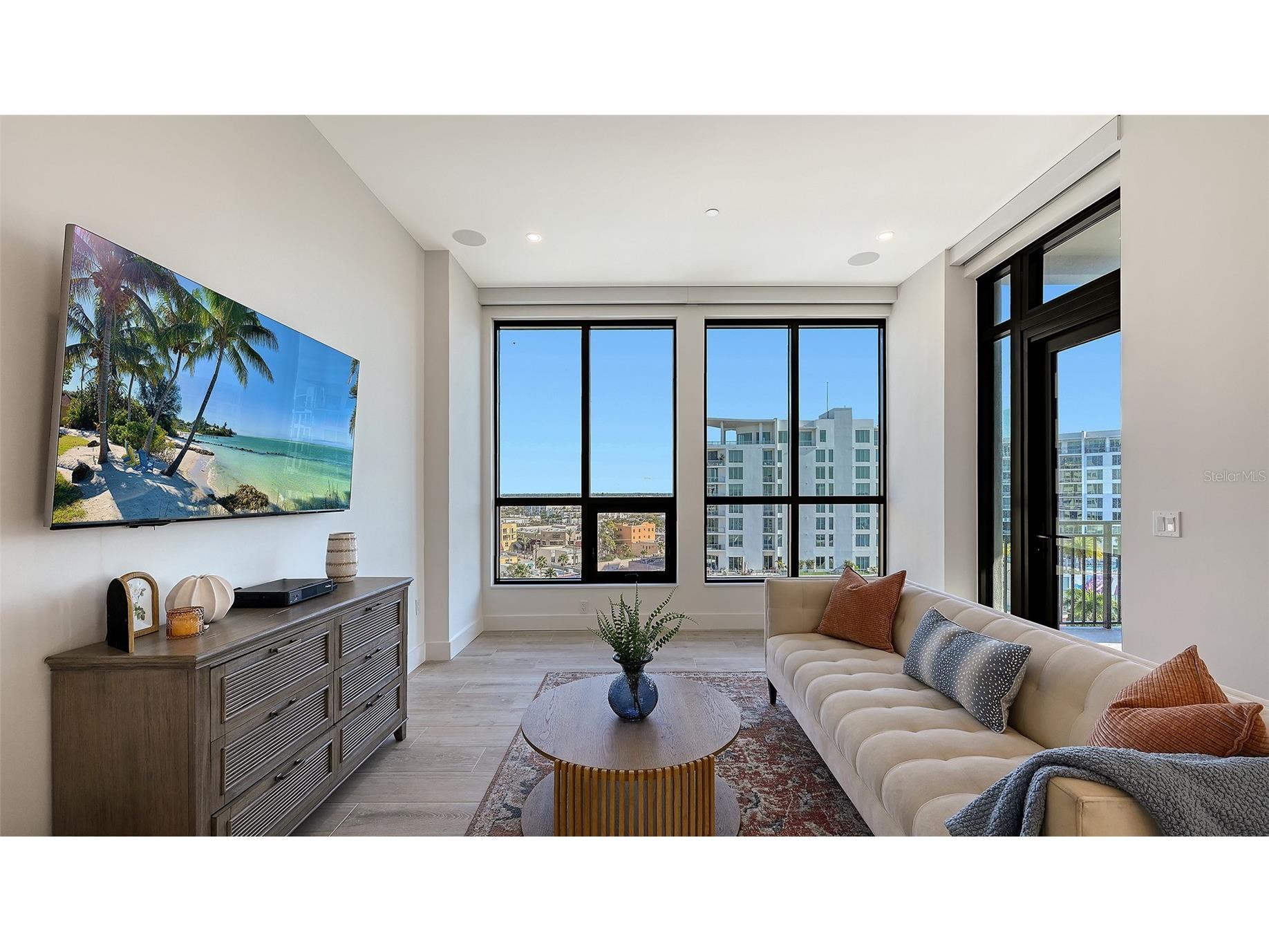 33 S Palm Avenue #904 Sarasota FL 34236 A4680271 image3