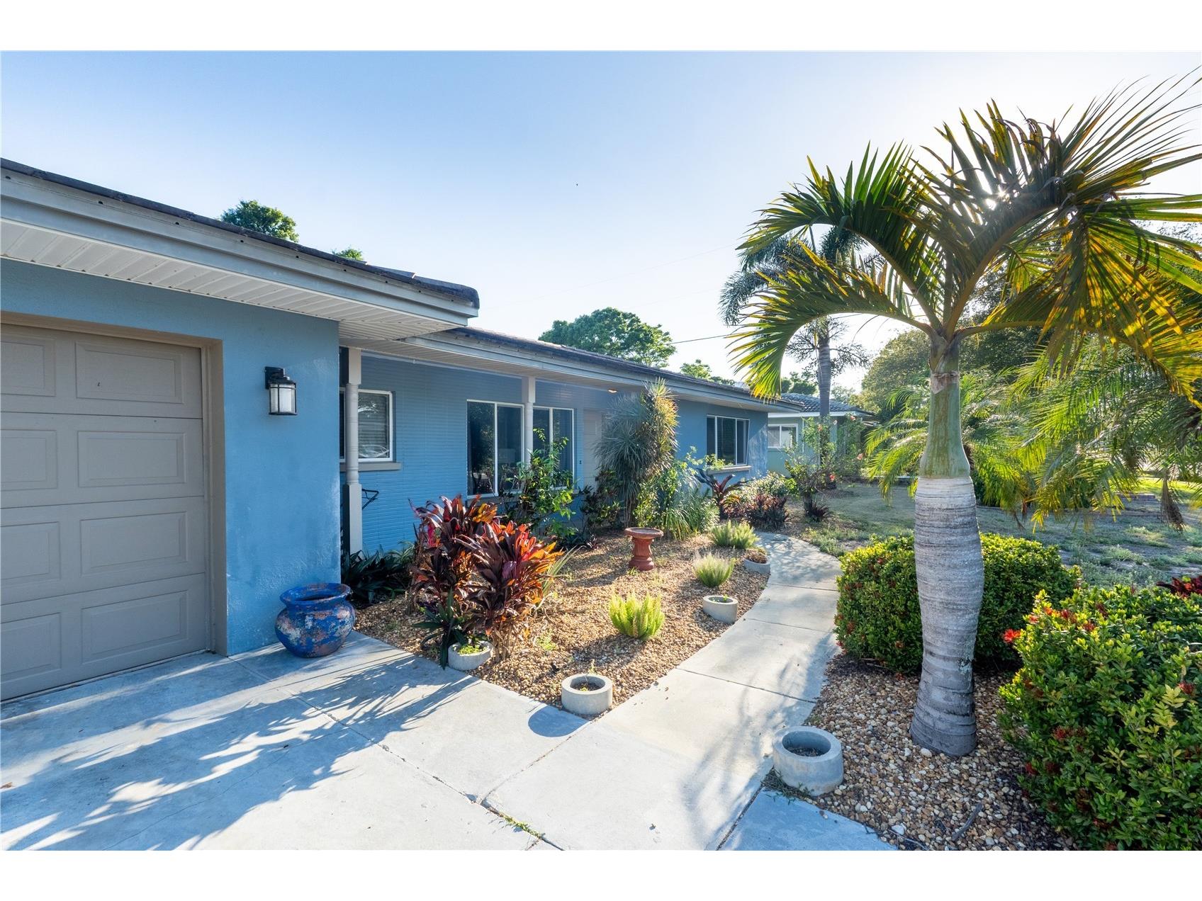 33 Southwind Drive Belleair Bluffs FL 33770 TB8498460 image2