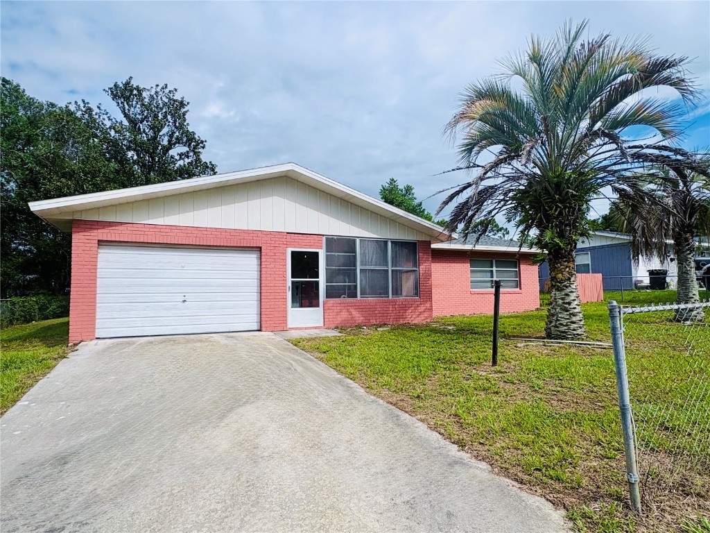 33 Spring Loop Ocala FL 34472 OM705216 image1