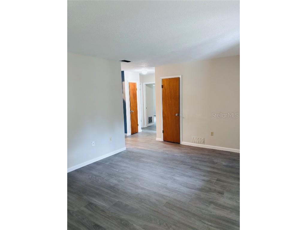 33 Spring Loop Ocala FL 34472 OM705216 image15