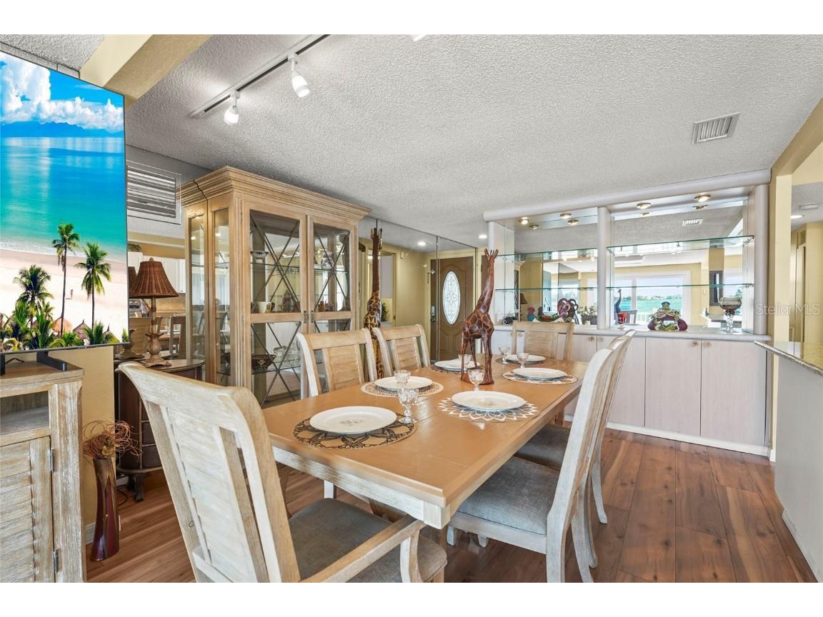 33 Starboard Drive Venice FL 34285 - ROBERTS BAY & INTRACOASTAL WW A4665399 image15