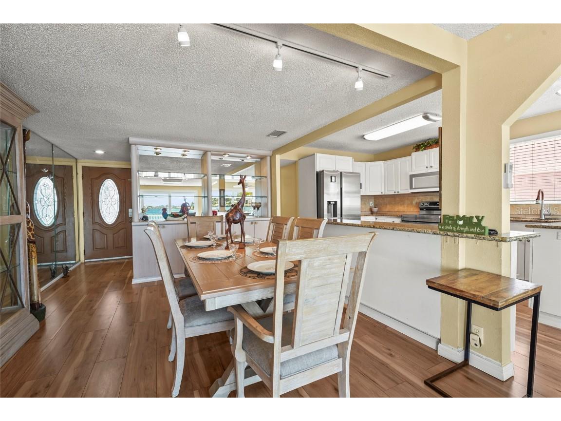 33 Starboard Drive Venice FL 34285 - ROBERTS BAY & INTRACOASTAL WW A4665399 image16